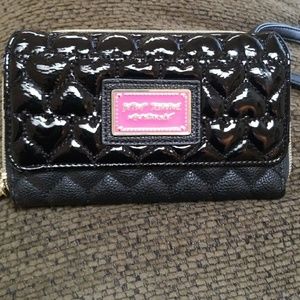Betsy Johnson Crossbody Wallet/ Phone Case